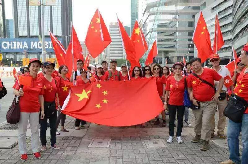 饥饿的哈利